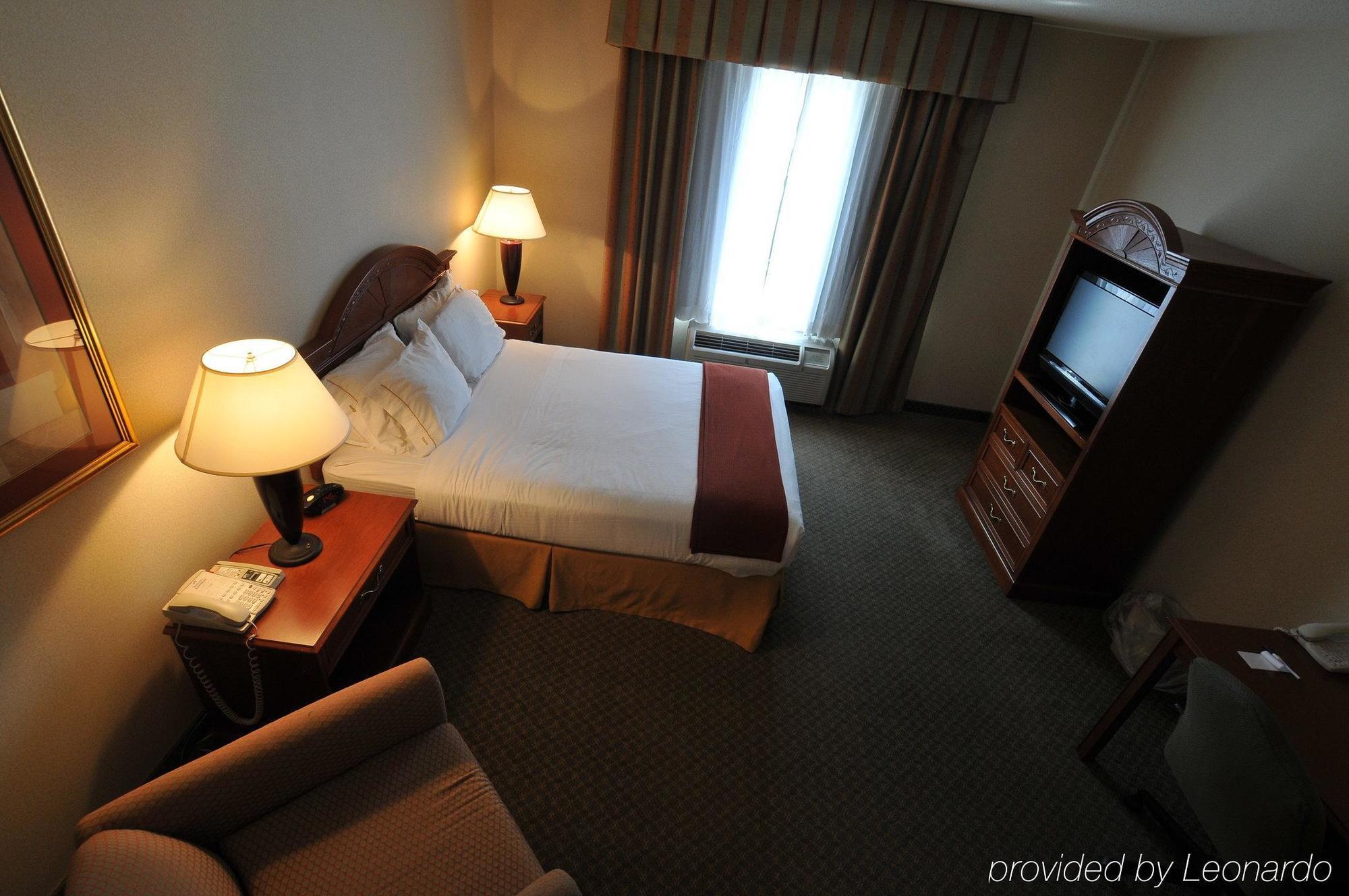 Wyndham Garden Resort 2*